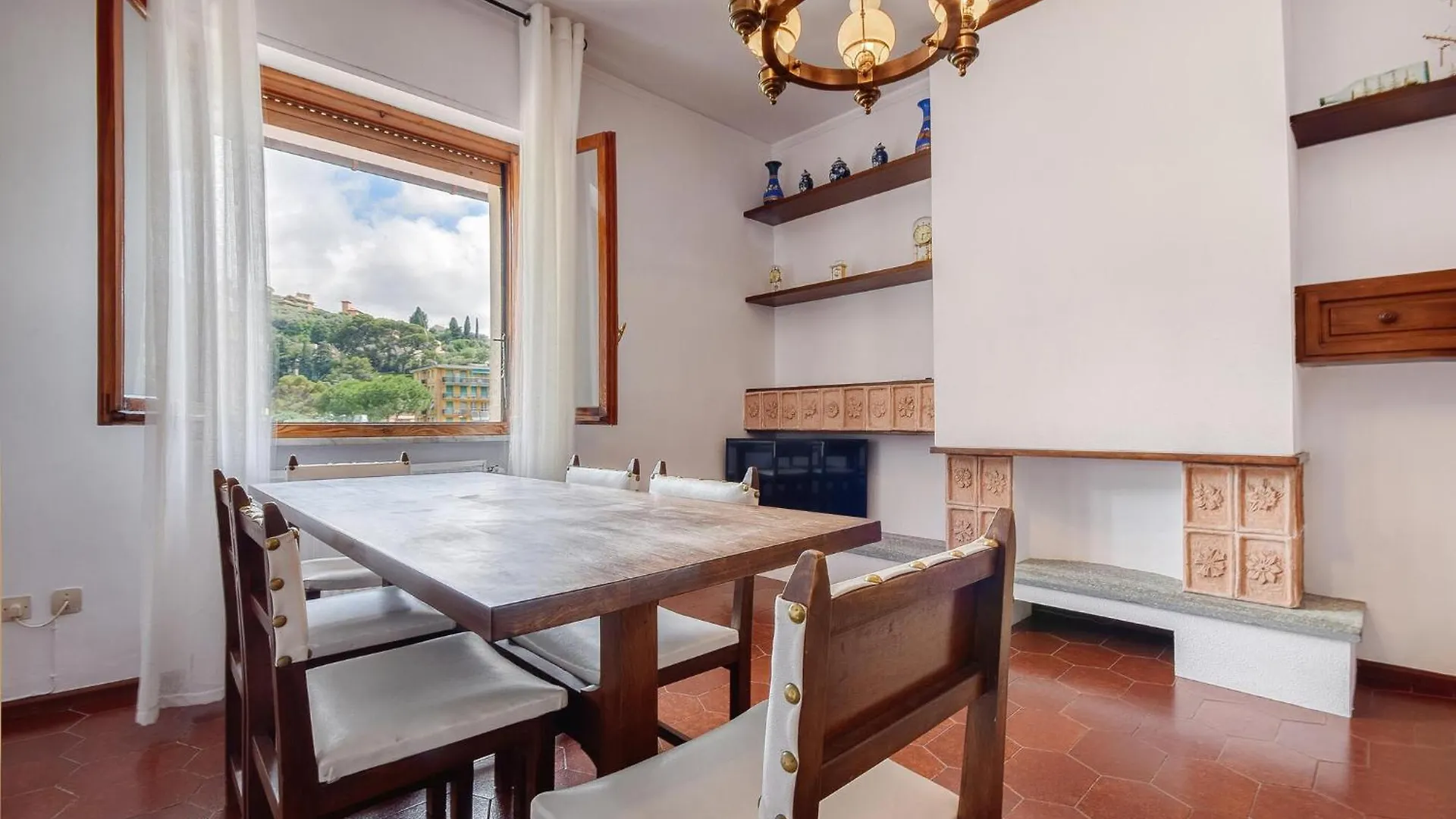 Beautiful Apartment In Recco With Kitchen Italy